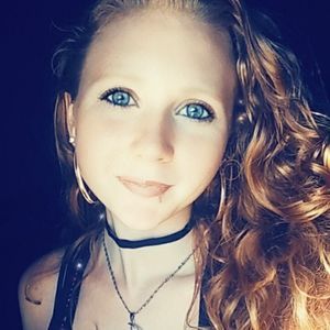 Meet your Posher, Candace